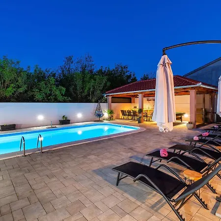 Awesome In With Outdoor Swimming Pool Holiday home *